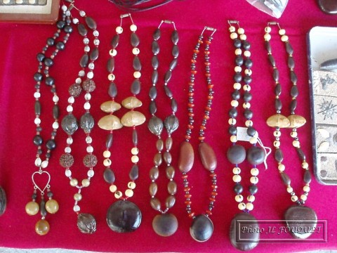 gwada graines, artisan, guadeloupe, graines, bijoux, colliers, tableaux, malendure