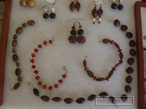 gwada graines, artisan, guadeloupe, graines, bijoux, colliers, tableaux, malendure